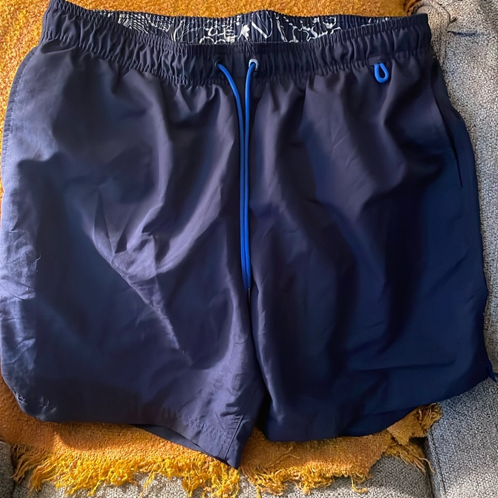 Lands End Mens L Swim Trunks Waist Board Shorts Beach Pool Vacation